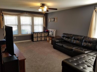 4103 Meadow View Dr, Columbia, MO 65201 - photo 2