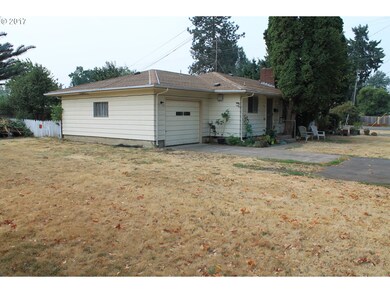 527 Hayden Bridge Place, Springfield, OR 97477 - photo 4