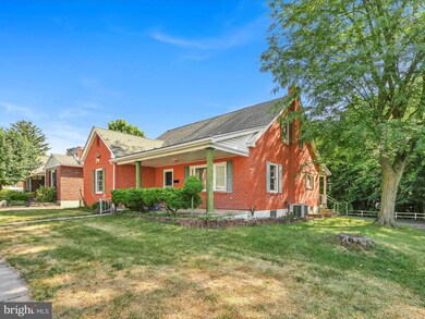 35 N 5th St, Hamburg, PA 19526 - photo 3