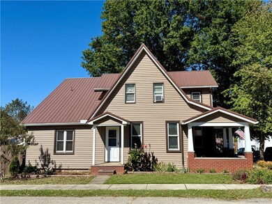 624 Center St, Latrobe, PA 15650 - photo 7