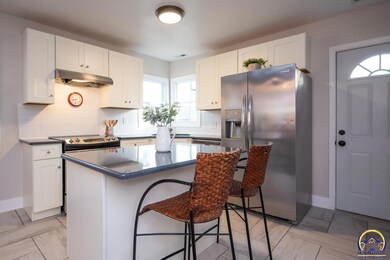 5812 SE Cross St, Topeka, KS 66619 - photo 5