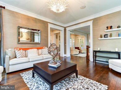 7029 Benjamin St, McLean, VA 22101 - photo 6