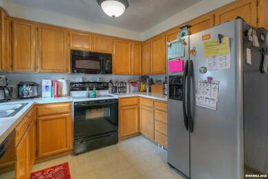 5201 9th Ct SE, Salem, OR 97306 - photo 6