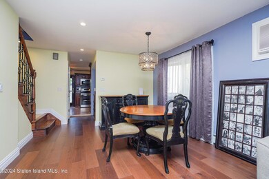 24 Heinz Ave, Staten Island, NY 10308 - photo 6