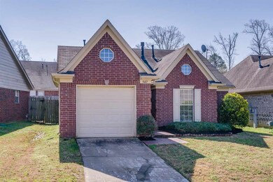 5687 Sycamore Woods