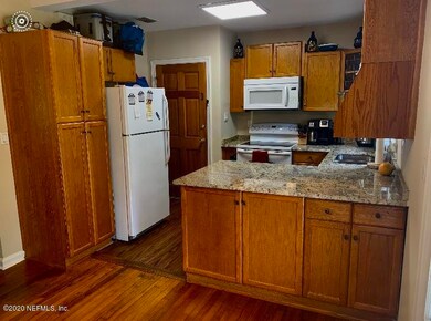 1716 Geraldine Dr, Jacksonville, FL 32205 - photo 5