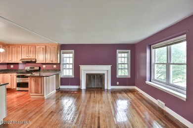 1578-Regent-4