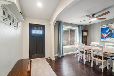 Spacious front entry