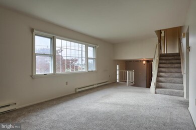 209 E Hemlock St, Palmyra, PA 17078 - photo 6