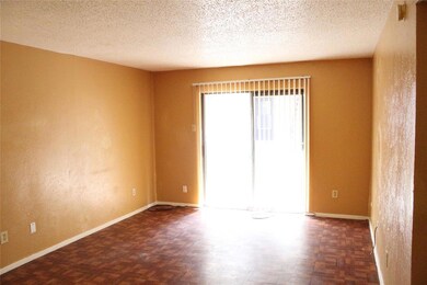 8110 Skillman St unit 1002A, Dallas, TX 75231 - photo 6