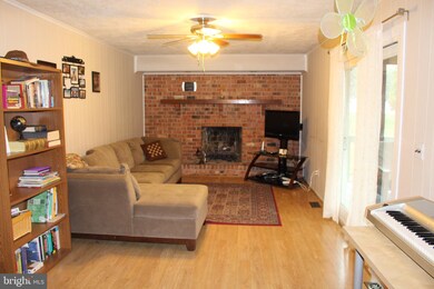 304 Anna Ln, Sykesville, MD 21784 - photo 7