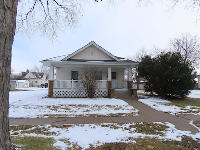 1148 N 4th St, David City, NE 68632 - photo 2
