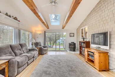 01_Living_Room_IMG_6377