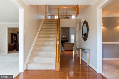 6910 Pendulum Ln, Columbia, MD 21044 - photo 3