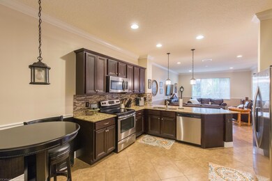 Wonderful Eat In Kitchen