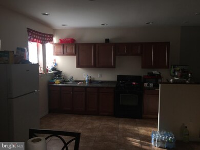 2901 Violet Ave, Baltimore, MD 21215 - photo 5