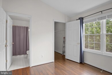 45485 Caboose Terrace unit 303, Sterling, VA 20166 - photo 7