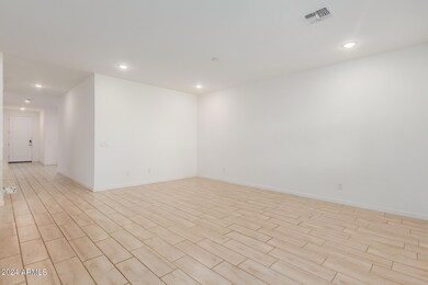 18072 W Elm St, Goodyear, AZ 85395 - photo 7