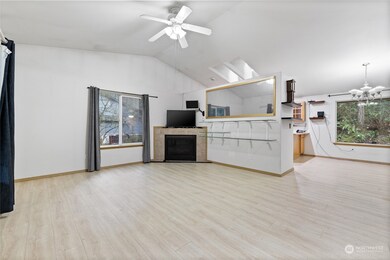 18012 Clear Lake Blvd SE, Yelm, WA 98597 - photo 4