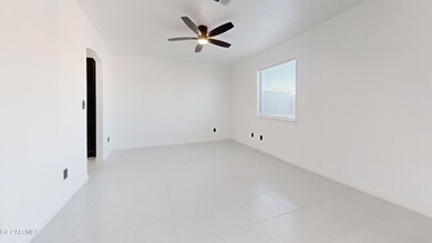 2369-Hannah-Leigh-St-Living-Room