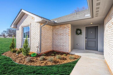 805 Caracara Dr, Norman, OK 73072 - photo 3