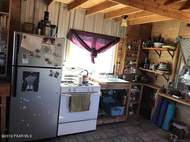10500 W Moonglow Dr, Ash Fork, AZ 86320 - photo 4