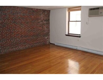 96 Commercial St unit 4, Boston, MA 02109 - photo 5