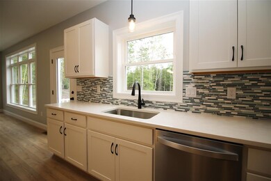 678 Osgood Rd, Milford, NH 03055 - photo 7