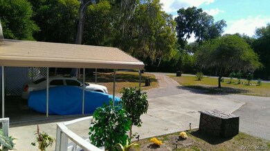 Driveway to Street/Carport