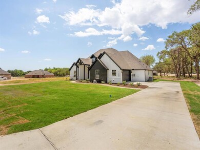 149 Mill Crossing Ln, Springtown, TX 76082 - photo 5