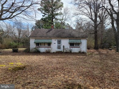 4886 Kings Hwy, Colonial Beach, VA 22443 - photo 2