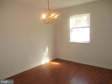 657 Glynlee Ct, Reisterstown, MD 21136 - photo 7