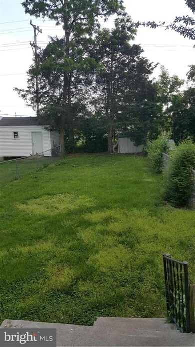 648A W 11th St, Front Royal, VA 22630 - photo 7