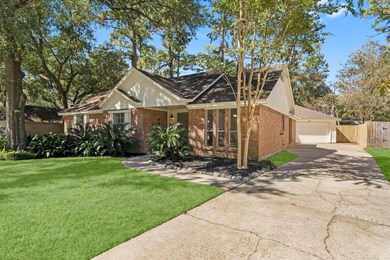15015 Forest Lodge Dr, Houston, TX 77070 - photo 5