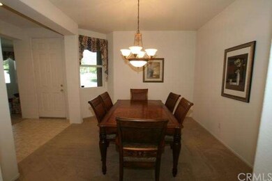 Tile Entry and Formal Dinning Room