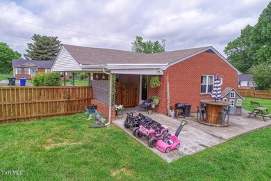 2180 E Outer MLSa (5 of 24)