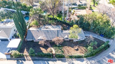 5100 Dumont Place, Woodland Hills, CA 91364 - photo 4