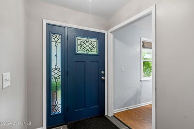 2178 Appletree Ln, Schenectady, NY 12309 - photo 5