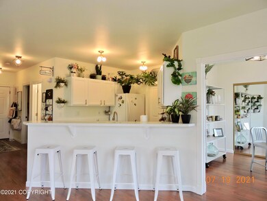 BREAKFAST BAR