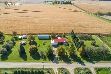 3870 Greens Grove Rd, Center Point, IA 52213 - photo 3