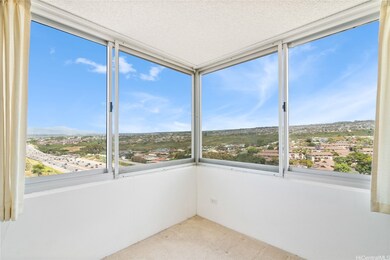 Corner Bedroom; wake up to these views!