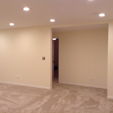 960 Shermer Rd unit 2, Glenview, IL 60025 - photo 7