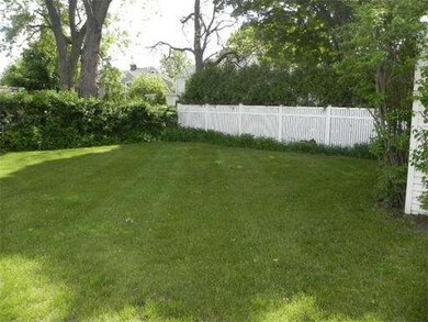 18 Canterbury Rd, Marblehead, MA 01945 - photo 3