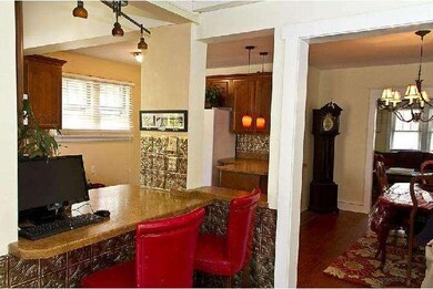 239 S Davis St, Woodbury, NJ 08096 - photo 7