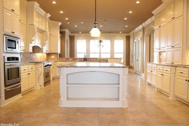Unbelievable Kitchen!