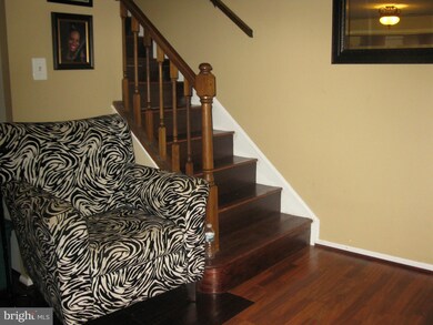 333 Meadow Way, Hyattsville, MD 20785 - photo 3