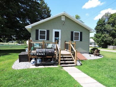 114 Shaw Rd, Cambridge, VT 05444 - photo 2