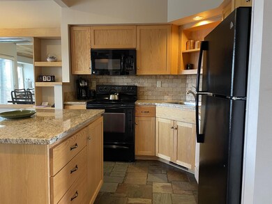 2390 Snowgoose Dr unit RV11B, Redmond, OR 97756 - photo 5
