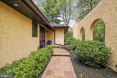 12 Brookwood Dr, Voorhees, NJ 08043 - photo 2