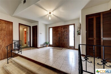 201 Claremont Dr, San Marcos, TX 78666 - photo 4